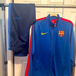 LARGE NIKE TRACK SUIT.  BARCELONA FC.  POLYESTER